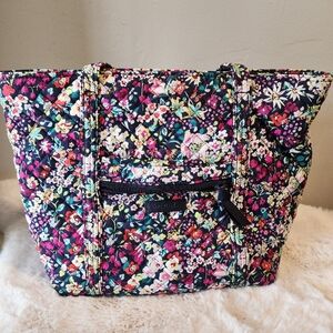 Vera Bradley small cotton tote in Itsy Ditsy